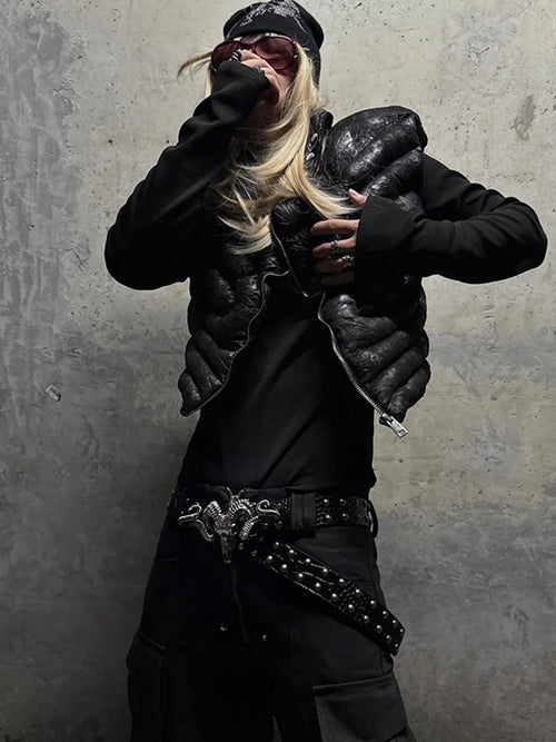 The Aged Skull Ram Leather Belt